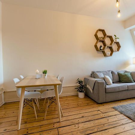 Eigene Wohnung Im Stadtzentrum Mit Wunderschoener Dachterrasse Bienne Esterno foto