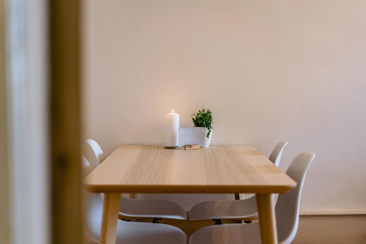 Eigene Wohnung Im Stadtzentrum Mit Wunderschoener Dachterrasse Bienne Esterno foto